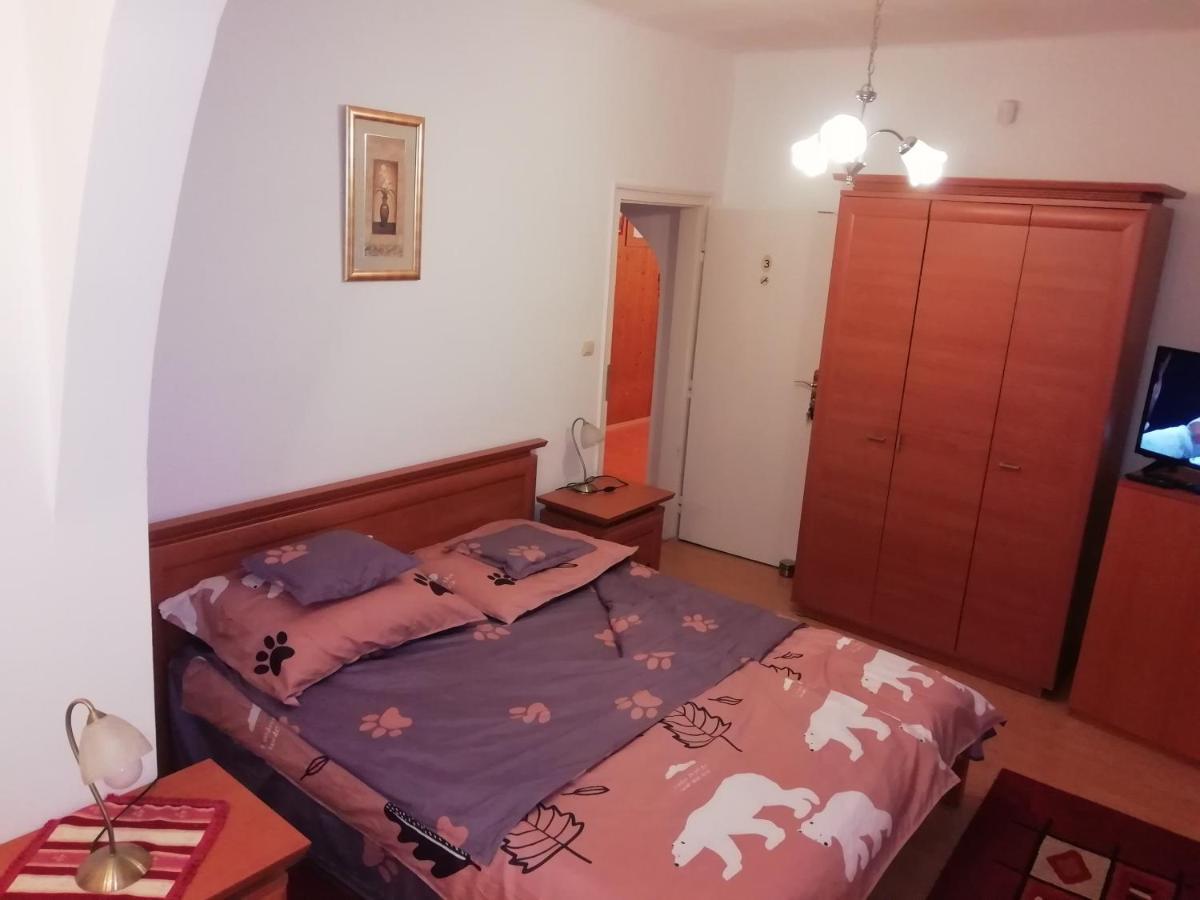 Asta La Vista Vendeghaz Hotel Miskolc Luaran gambar