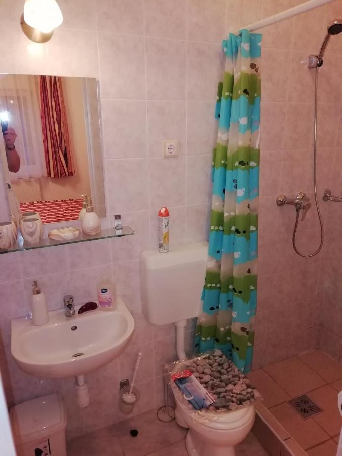 Asta La Vista Vendeghaz Hotel Miskolc Luaran gambar