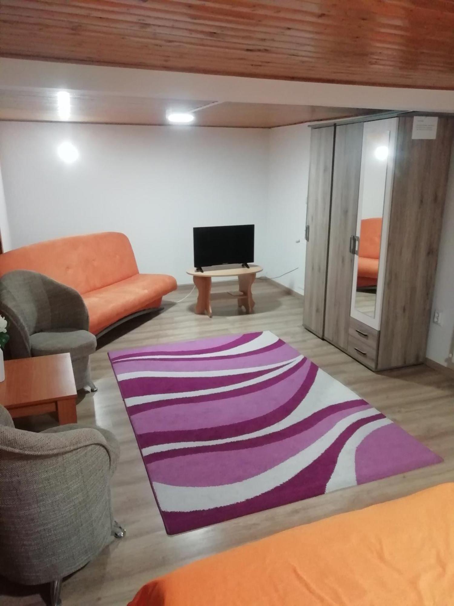 Asta La Vista Vendeghaz Hotel Miskolc Luaran gambar